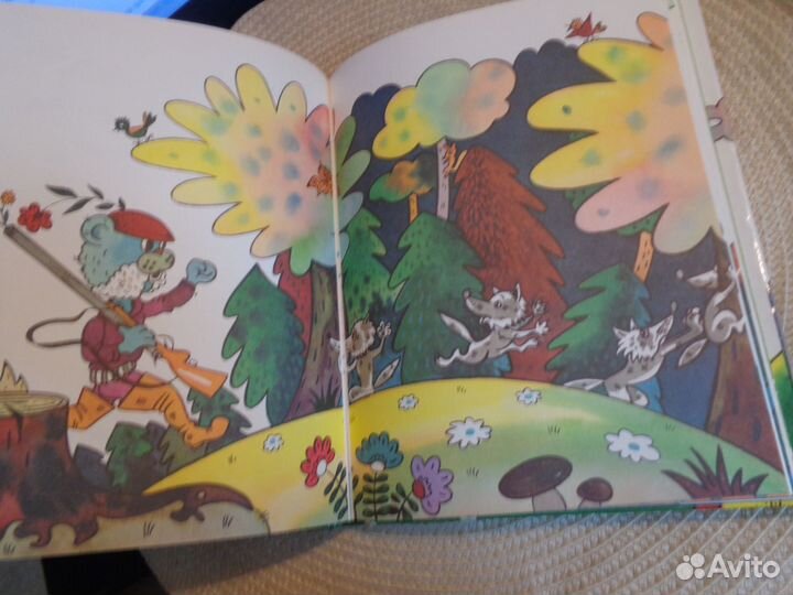 Ухин В.,Афанасьева О. Мямлик, Хрюша и другие.1992