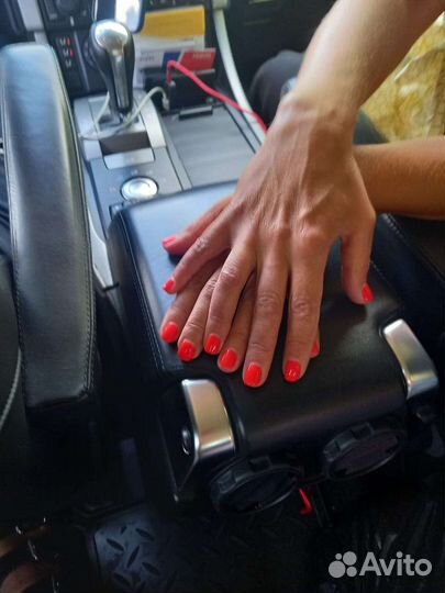 Масткр по маникюру педикюру. Стаж и опыт15 лет