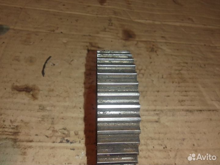 Шестерня промежуточного вала 1.8 ARG VW Passat B5