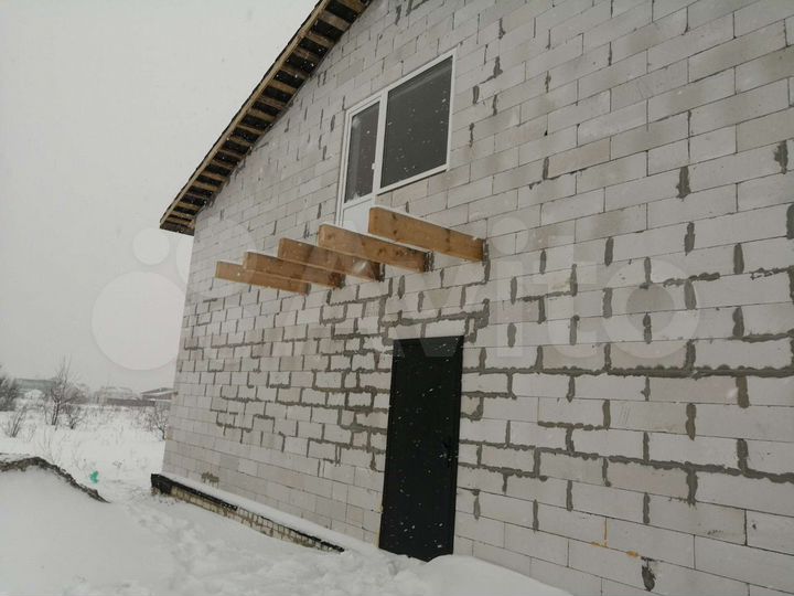 Коттедж 288 м² на участке 10 сот.