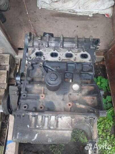 Двигатель golf 4 AZD 1.6