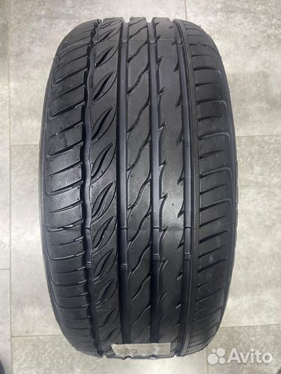 Sportrak SP726 225/45 R18 95W