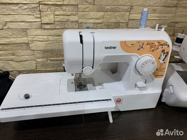 Швейная машина Brother
