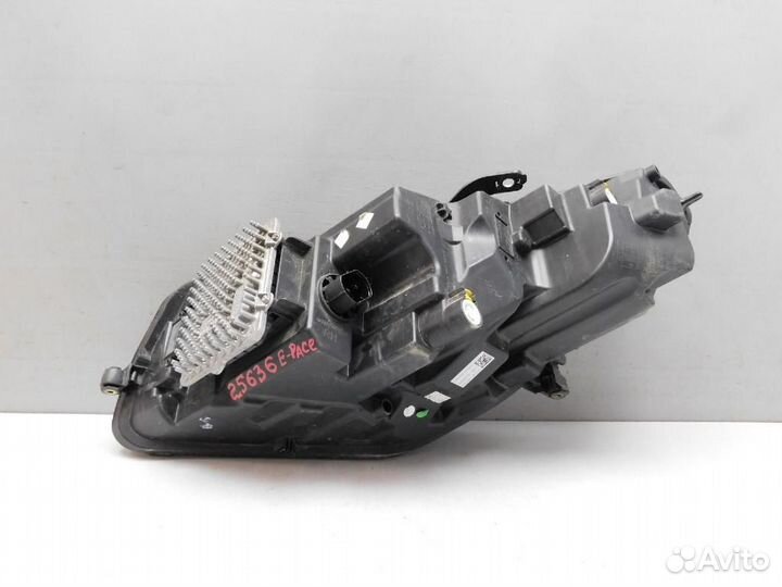 Фара правая Jaguar E-Pace