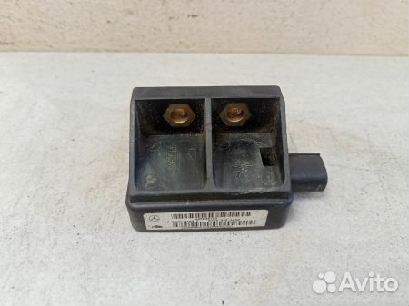 Датчик ускорения Мерседес