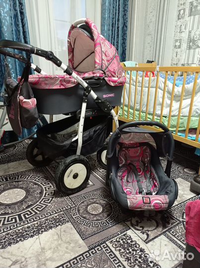 Продам коляску 3 в 1