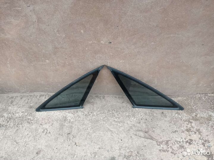 Задняя форточка Audi A6 C5. Седан