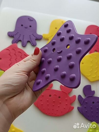 Мини коврики для ванной на присосках