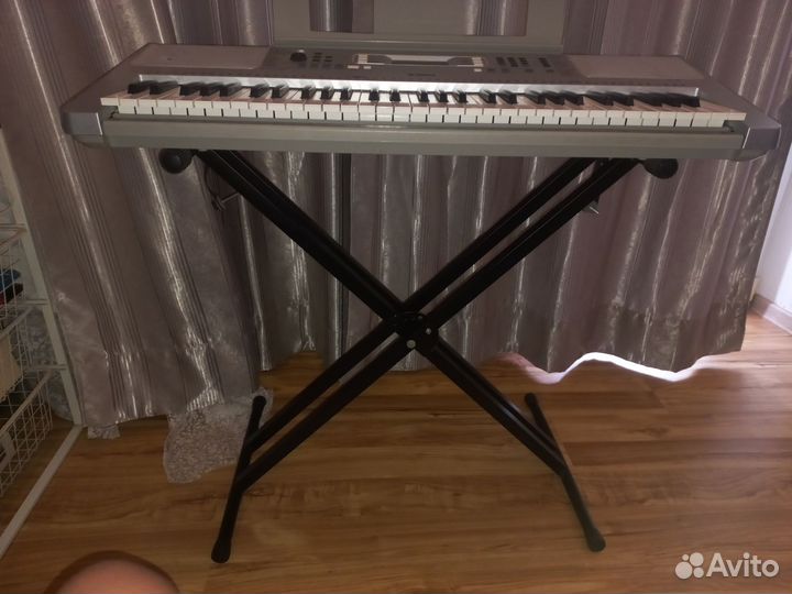Синтезатор Yamaha YPT-360