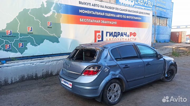 Корпус воздушного фильтра Opel Astra H 5834027. Дефект