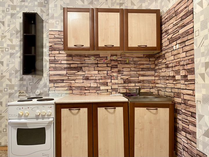 2-к. квартира, 46 м², 1/10 эт.