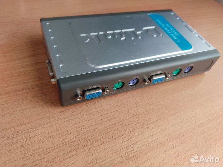 Переключатели KVM D-Link dkvm-4K и D-Link KVM-121
