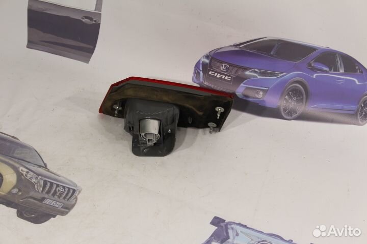 Фонарь крышки багажника задний левый Honda Accord