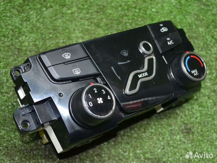 Климат контроль Hyundai / Kia Соната 6 3S000