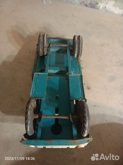 Машина СССР газ 53