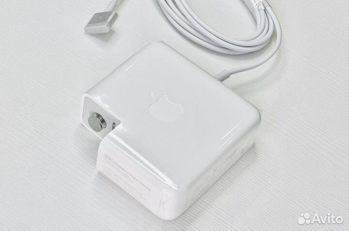 Блок питания (зарядка) на Macbook Magsafe 2 45W