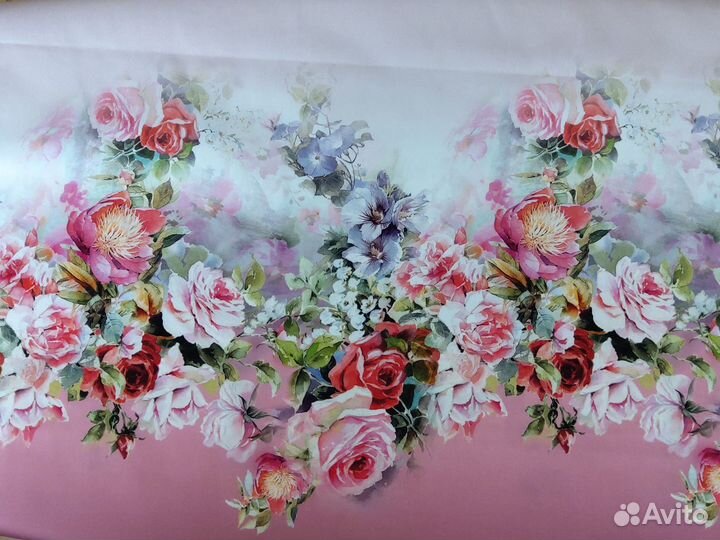 Отрез ткани для детского платья