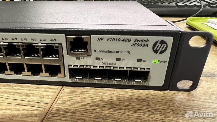 Коммутатор HP V1910-48G Switch