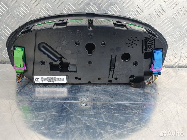 Щиток приборов Volkswagen Passat B5 универсал 2.8