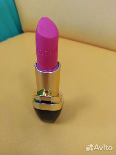 Матовая помада faberlic