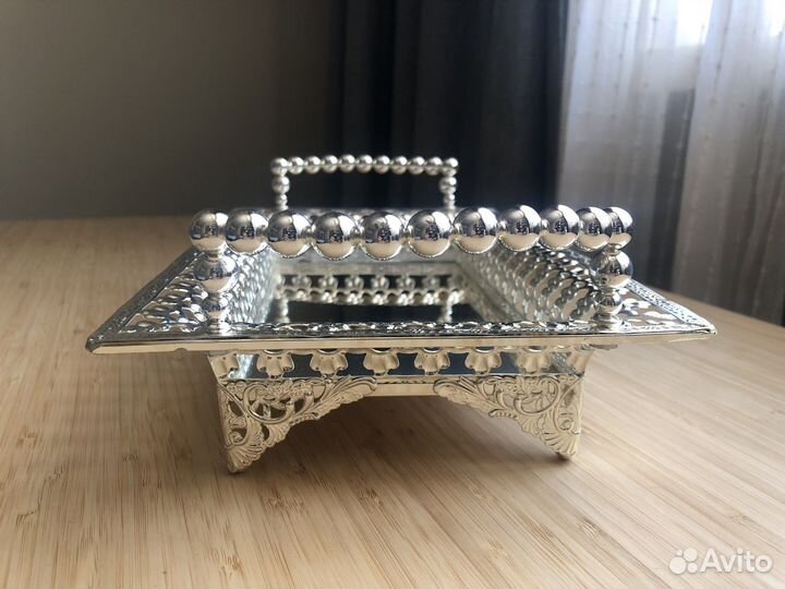 Поднос сервировочный «Серебряный жемчуг»