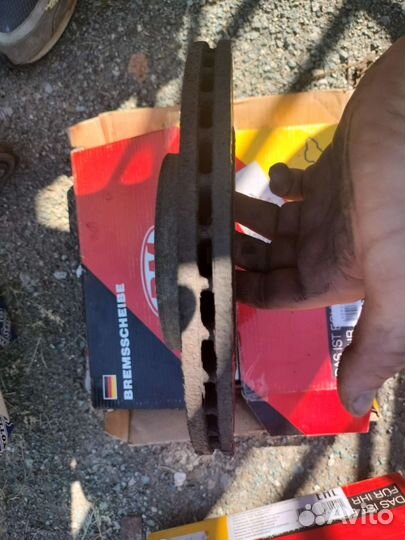 Бу диски и колодки от ларгус 15 г