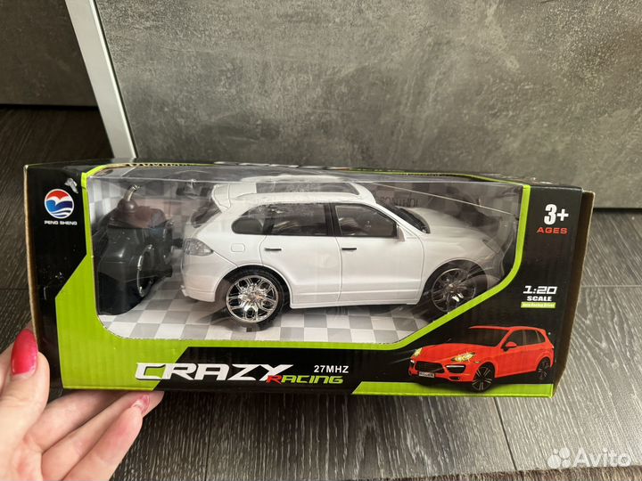 Машина на радиоуправлении новая