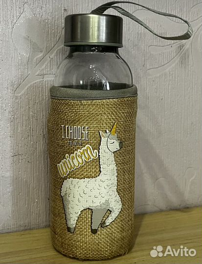 Бутылка в чехле Лама (стекло) 300 мл