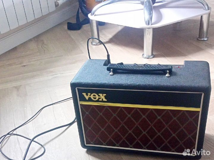 Комбоусилитель vox pathfinder 10