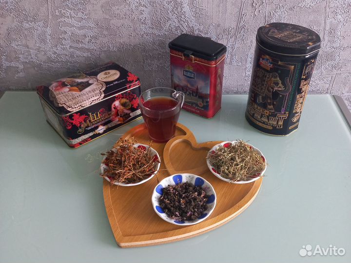 Жестяная банка из под чая + ароматный чай