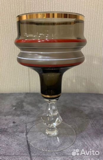 Вазы конфнтниця цветное стекло хрусталь СССР