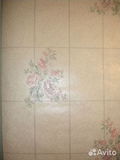 Обои, в том числе советских времен