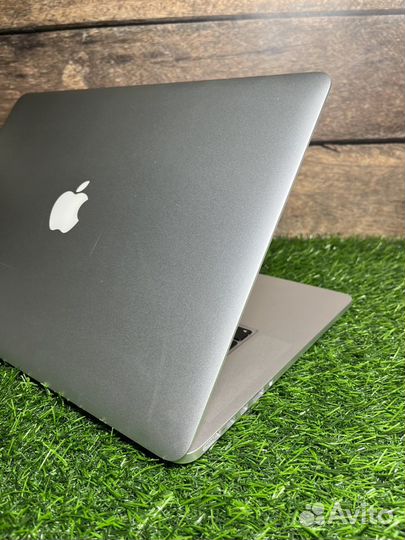 Apple MacBook Pro 15 i7/8/256