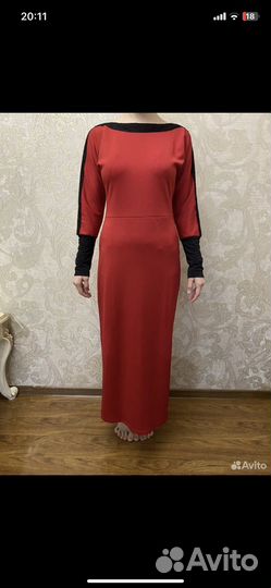 Платья разные