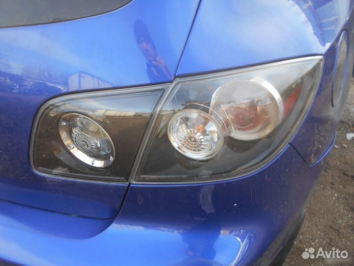 Фонарь задний правый Mazda 3 (BK) 2005-2009