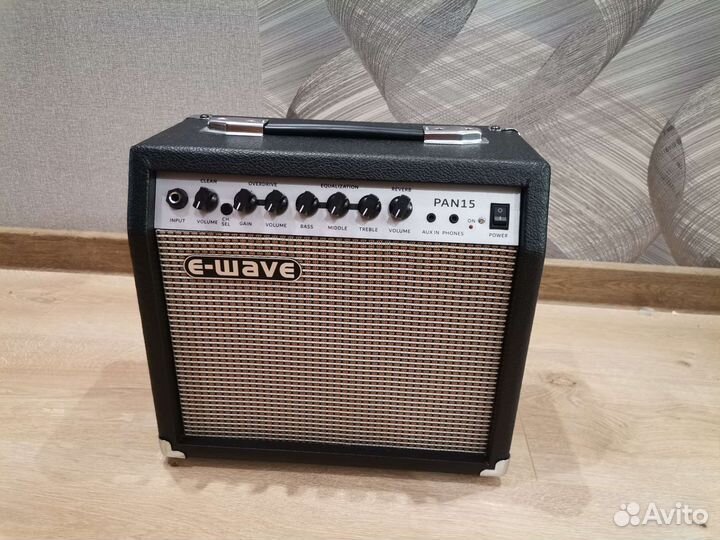 Комбоусилитель e wave pan 15