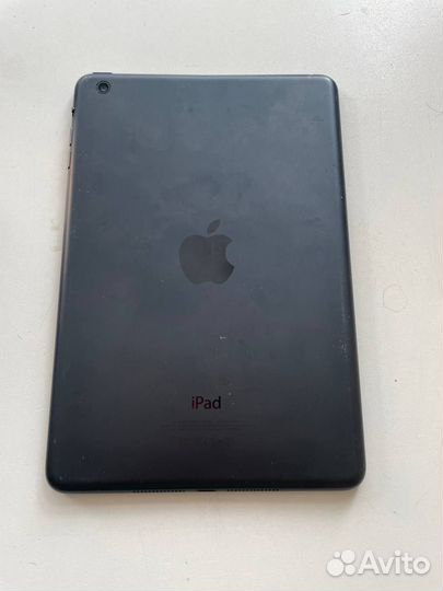 Планшет Apple iPad Mini