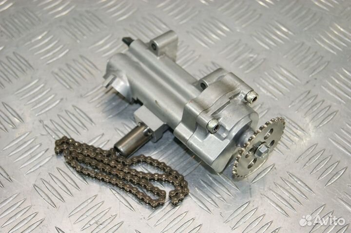 Насос масляный Suzuki GSX-R600, K6-K7