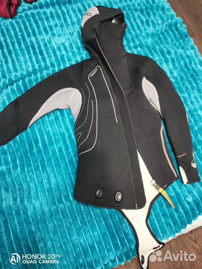 Гидрокостюм куртка 5мм Декатлон xs