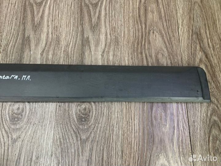 Молдинг на дверь передний левый Opel Antara