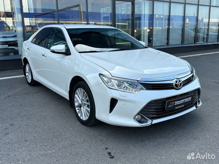 Toyota Camry 2.5 AT, 2015, 136 683 км