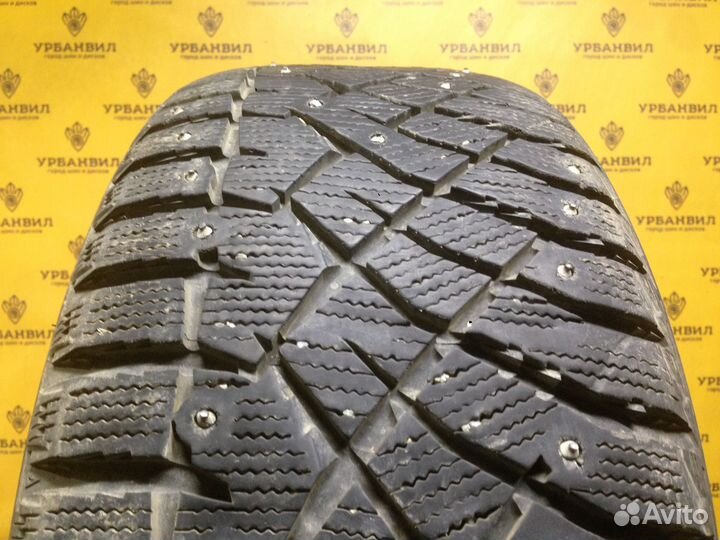 Nitto Therma Spike 215/50 R17 91T