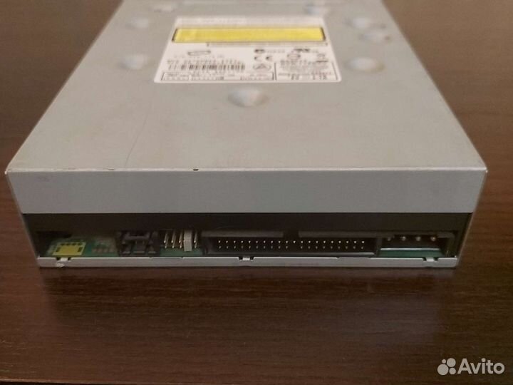 DVD привод для пк с шлейфом IDE