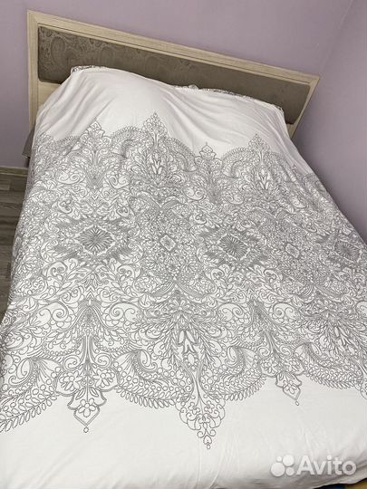 Белье постельное 2сп с евро простыней новое