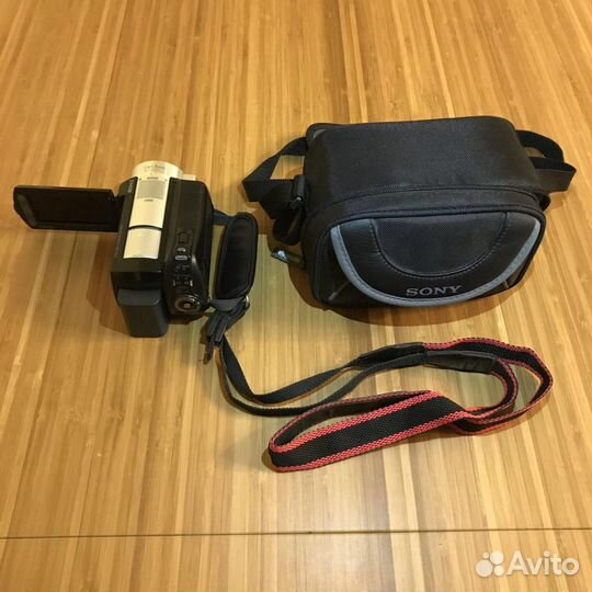 Видеокамера sony HDR-SR10E в комплекте