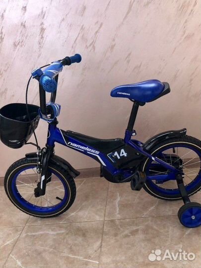 Детский трехколесный велосипед новый