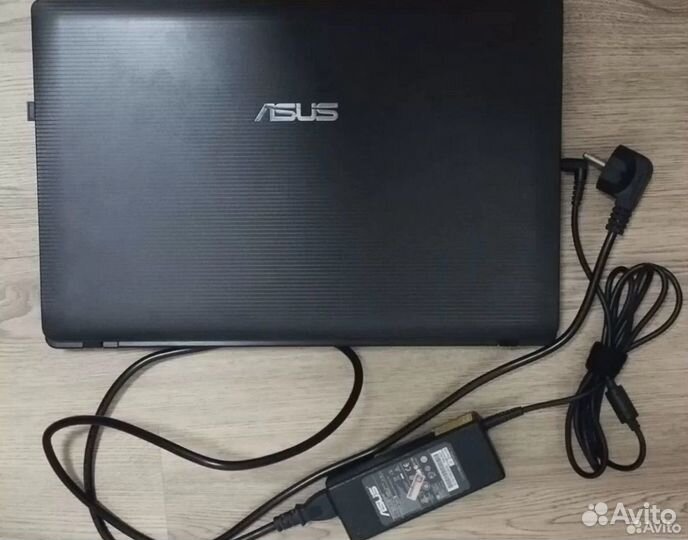 Ноутбук Asus