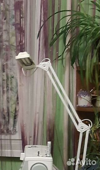 Лампа настольная