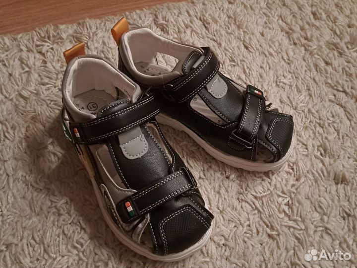 Сандалии детские для мальчиков 31 размер