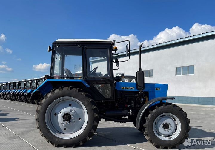 Трактор МТЗ (Беларус) 82.1, 2023